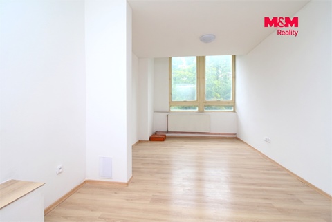 Pronájem bytu 2kk, 45 m² - 2