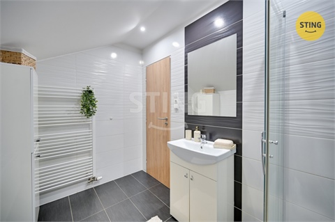 Prodej rodinného domu, 82 m² 8