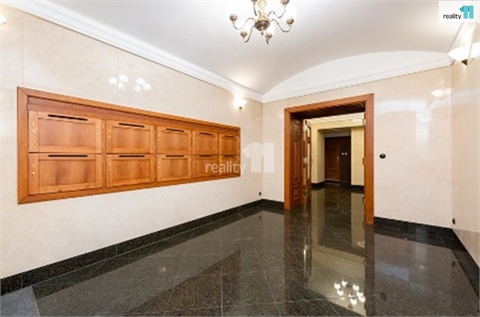 Prodej bytu 3kk, 82 m² 28