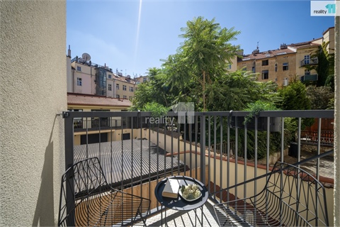 Prodej bytu 3kk, 82 m² 24