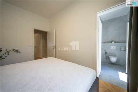 Prodej bytu 3kk, 82 m² - 18