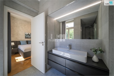 Prodej bytu 3kk, 82 m² 22