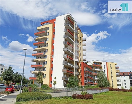 Pronájem bytu 1kk, 38 m² 0