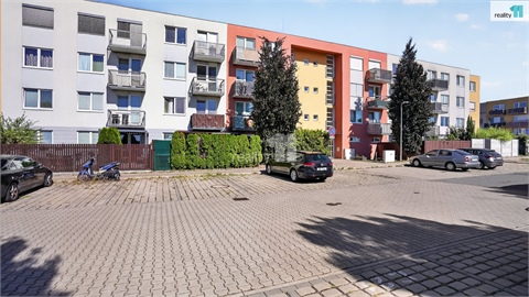 Prodej bytu 2kk, 58 m² - 18