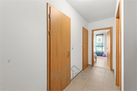 Prodej bytu 2kk, 60 m² - 24