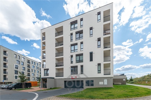 Prodej bytu 2kk, 60 m² 28