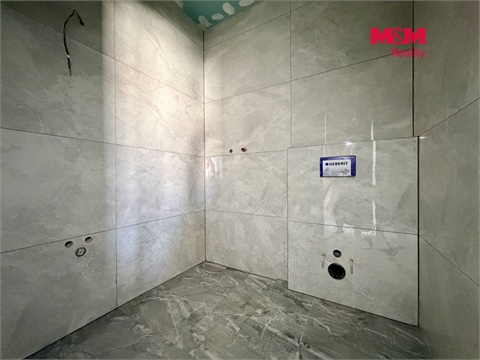 Prodej obchodních prostor, 154 m² - 2