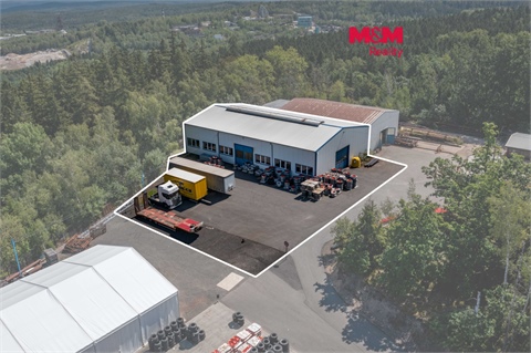 Pronájem výrobního objektu, 594 m² 0