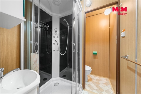 Pronájem bytu 1+1, 37 m² 2
