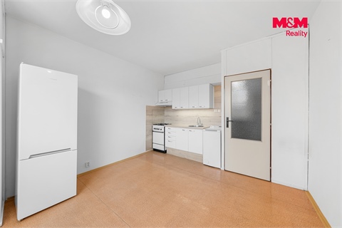 Pronájem bytu 1+1, 37 m² - 0