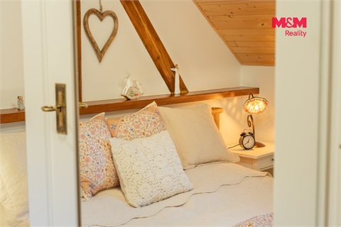 Prodej rodinného domu, 223 m² - 10