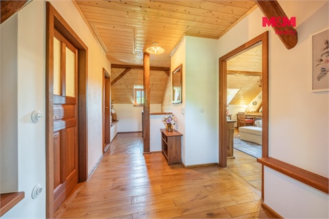 Prodej rodinného domu, 223 m² 10