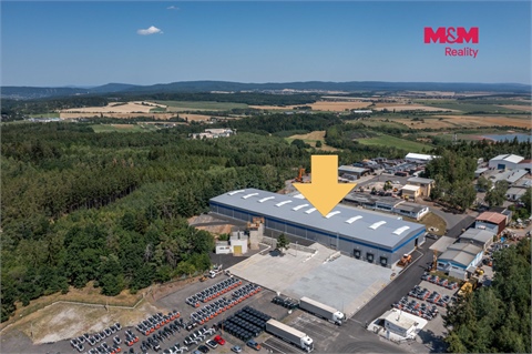 Pronájem skladu / haly, 3 885 m² 2