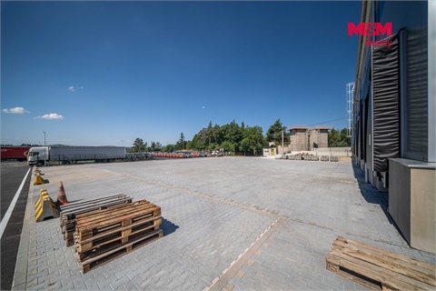 Pronájem skladu / haly, 3 885 m² - 12