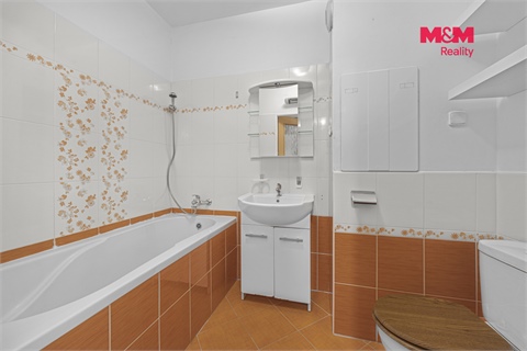 Prodej bytu 2+1, 55 m² 8