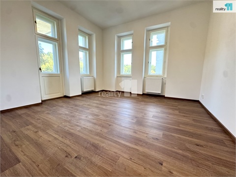 Pronájem bytu 3+1, 68 m² - 0