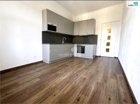 Pronájem bytu 3+1, 68 m² - 2
