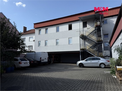 Pronájem bytu 1+1, 37 m² 12
