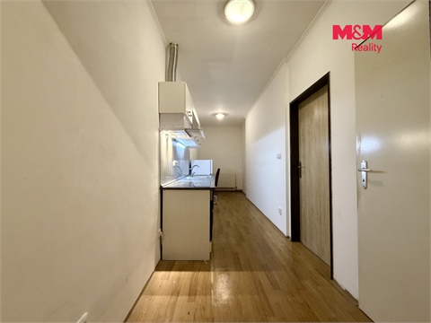 Pronájem bytu 1+1, 37 m² - 6