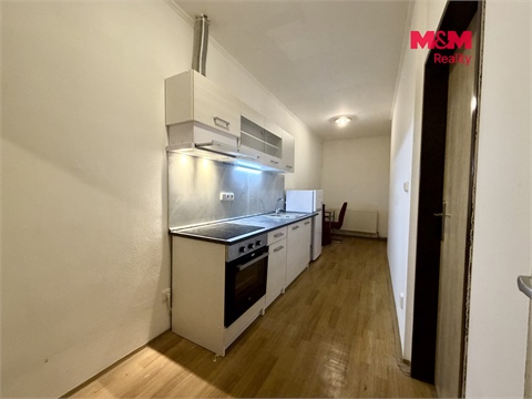 Pronájem bytu 1+1, 37 m² 8