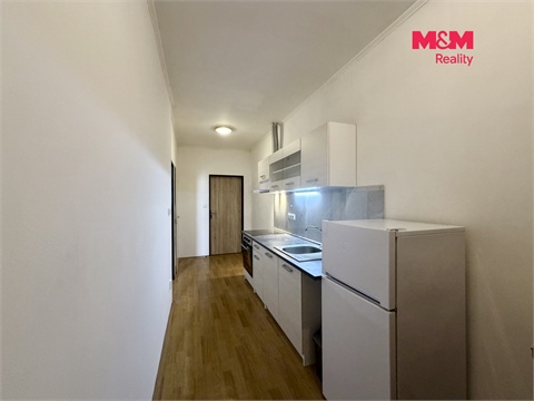 Pronájem bytu 1+1, 37 m² - 0