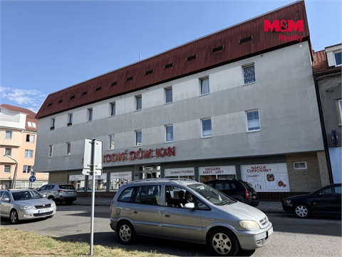 Pronájem bytu 1+1, 37 m² 10