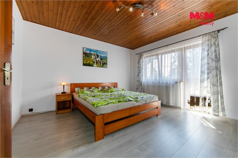 Prodej rodinného domu, 230 m² 18