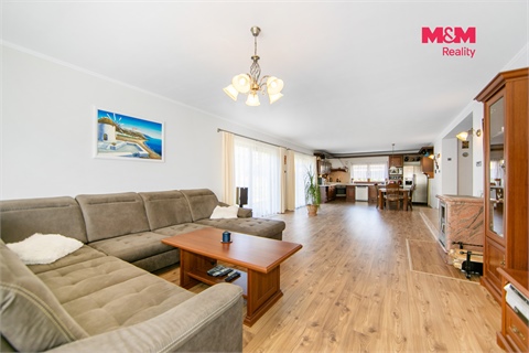 Prodej rodinného domu, 230 m² - 4