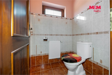 Prodej rodinného domu, 230 m² - 26