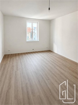 Pronájem bytu 2kk, 74 m² 6