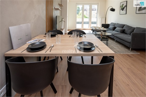Prodej bytu 3kk, 88 m² - 16