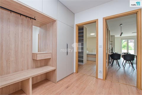 Prodej bytu 2kk, 60 m² - 12