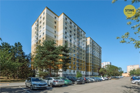 Prodej bytu 1+1, 52 m² 0