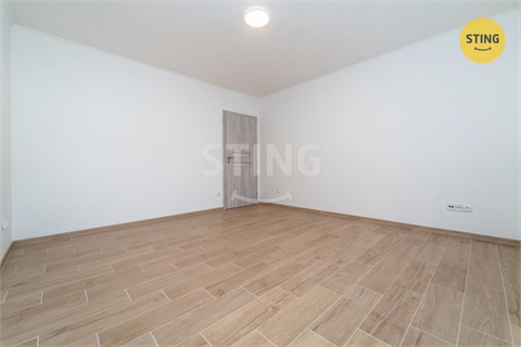 Pronájem rodinného domu, 100 m² 10
