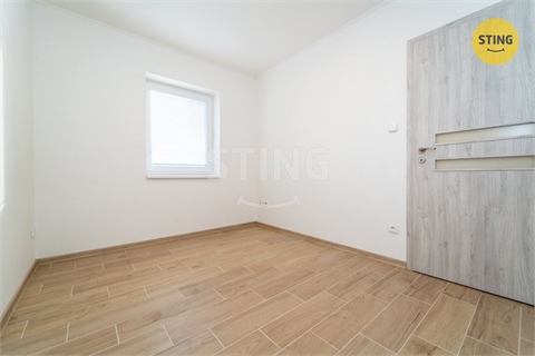 Pronájem rodinného domu, 100 m² - 6