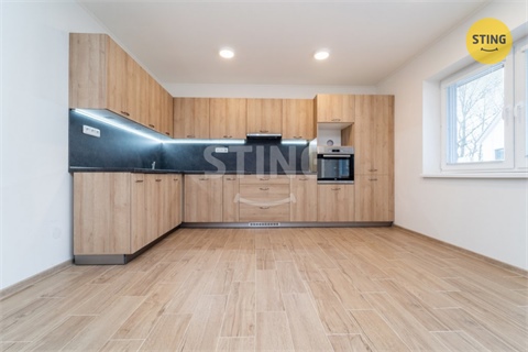 Pronájem rodinného domu, 100 m² - 0