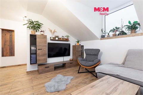 Pronájem bytu 2+1, 57 m² 0