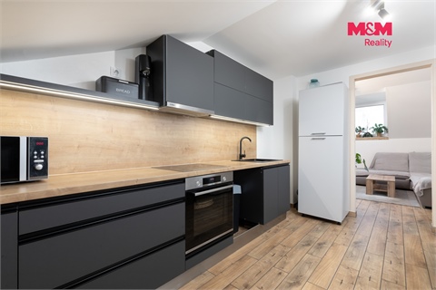 Pronájem bytu 2+1, 57 m² 2