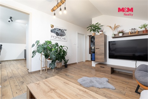 Pronájem bytu 2+1, 57 m² - 0