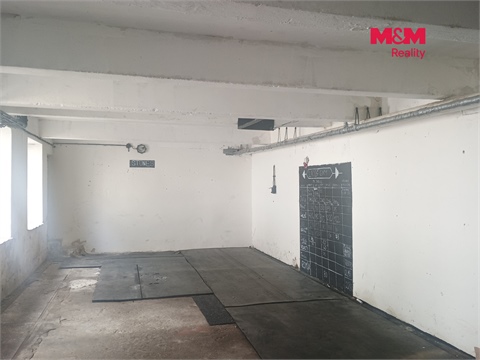 Pronájem skladu / haly, 58 m² - 0