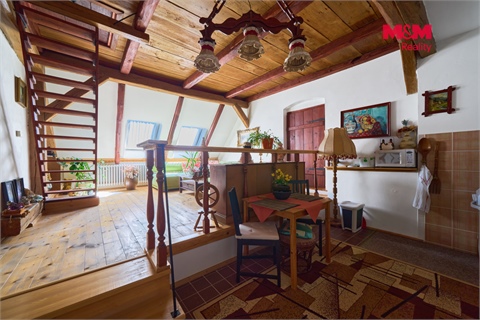 Prodej rodinného domu, 263 m² 12