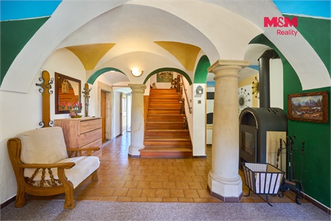 Prodej rodinného domu, 263 m² - 8