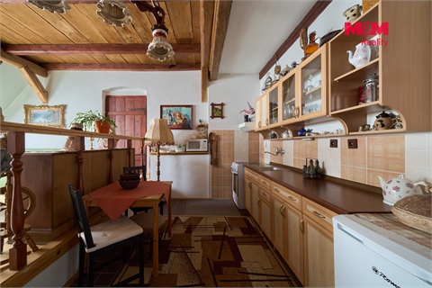 Prodej rodinného domu, 263 m² - 10