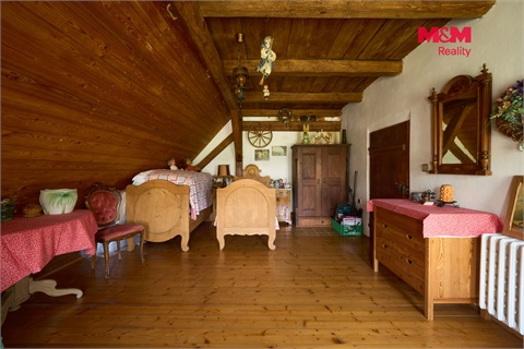 Prodej rodinného domu, 263 m² - 14