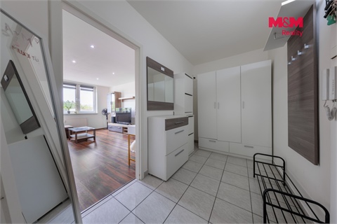 Prodej bytu 3+1, 73 m² - 2