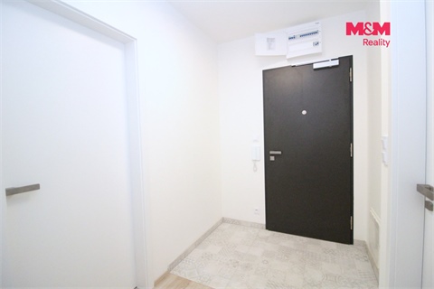 Pronájem bytu 2kk, 42 m² 12