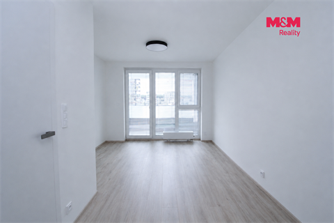 Pronájem bytu 2kk, 42 m² - 2