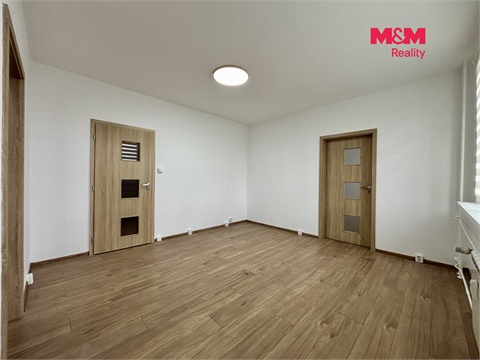 Prodej bytu 2+1, 43 m² - 2