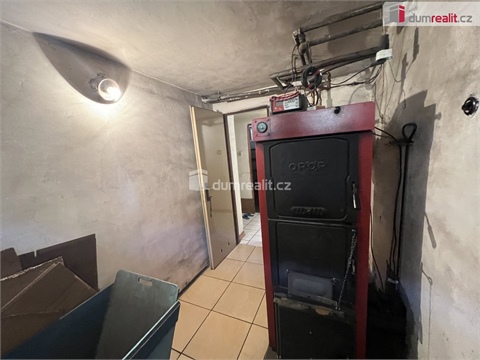 Prodej rodinného domu, 220 m² 10