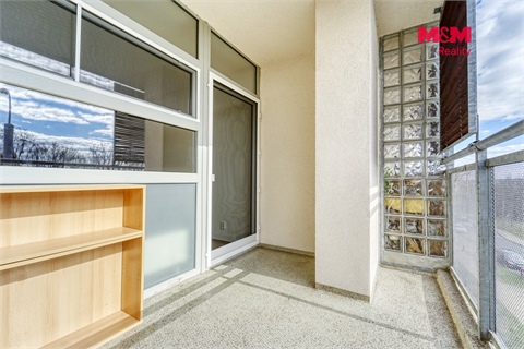 Pronájem bytu 1kk, 44 m² - 4